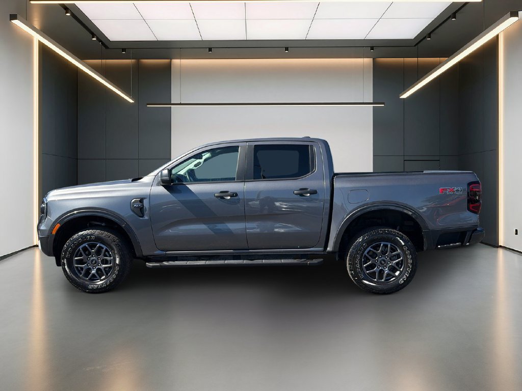 Used 2024 Ford Ranger XLT w/ FX4 Off-Road Package AWD/4WD image 2
