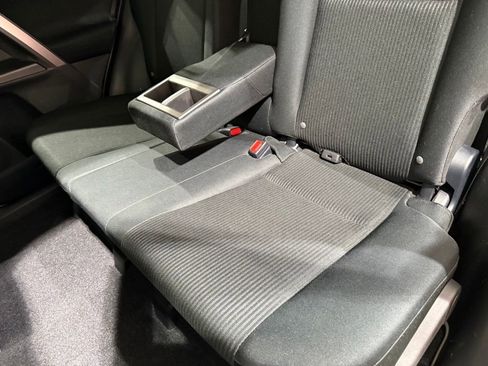 Certified 2017 Toyota RAV4 LE w/ Carpet Mat Package FWD image 19