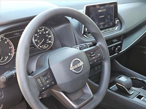 Certified 2025 Nissan Rogue S image 8