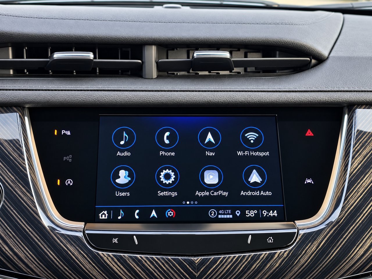 Certified 2024 Cadillac XT6 Premium Luxury FWD image 16