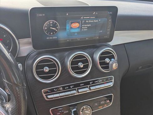 Used 2019 Mercedes-Benz C 300 Sedan image 7