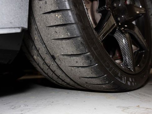 Used 2021 Ford Mustang Shelby GT500 w/ Carbon Fiber Track Pack image 58