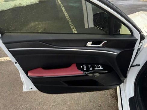 Certified 2025 Kia K5 GT-Line w/ GT-Line Premium Package image 15