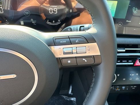 New 2025 Hyundai Tucson XRT image 16