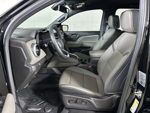 New 2026 Chevrolet Colorado ZR2 w/ Technology Package AWD/4WD image 20