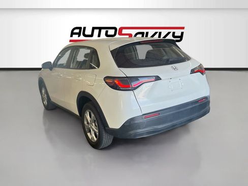 Used 2025 Honda HR-V LX image 5