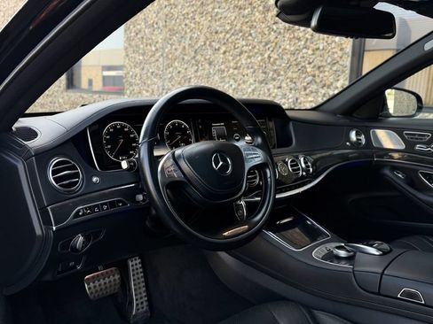 Used 2016 Mercedes-Benz S 550 Sedan image 14