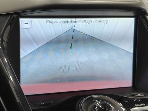 Used 2016 Ford C-MAX SEL w/ Equipment Group 302A FWD image 9