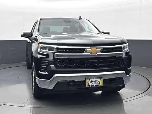 Used 2024 Chevrolet Silverado 1500 LT image 2