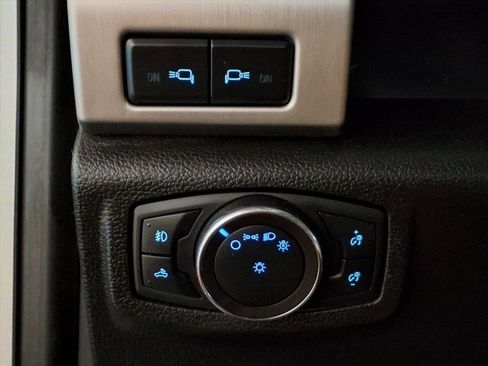 Used 2019 Ford F350 Platinum w/ Platinum Ultimate Package image 20