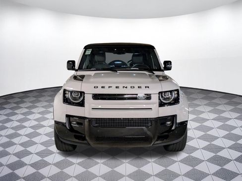 New 2026 Land Rover Defender 110 X-Dynamic SE AWD/4WD image 16