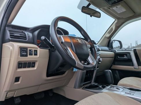 Used 2011 Toyota 4Runner SR5 image 9