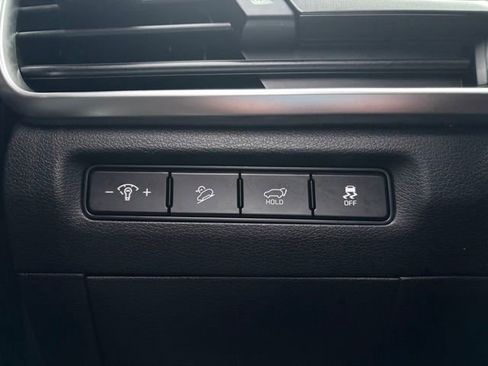 Used 2025 Kia Telluride S image 23