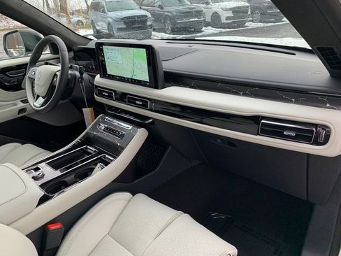 New 2026 Lincoln Aviator Black Label w/ Black Label Special Edition image 12