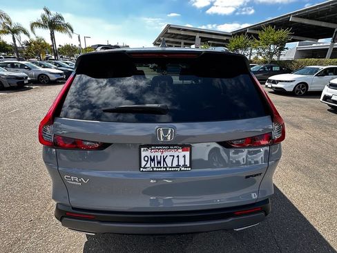 Certified 2024 Honda CR-V Sport image 7