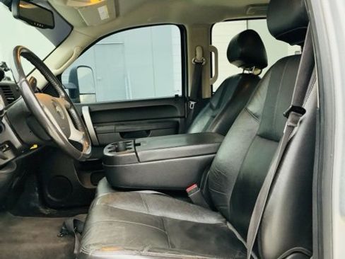 Used 2013 Chevrolet Silverado 3500 LT w/ Interior Plus Package image 14