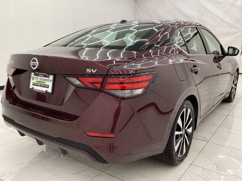Used 2022 Nissan Sentra SV w/ SV Premium Package FWD image 8