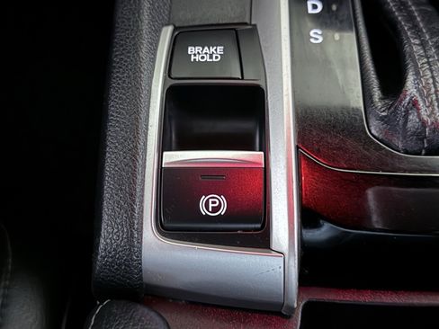 Used 2021 Honda Civic Sport image 38