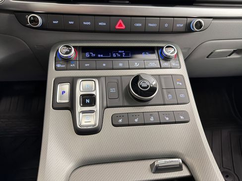 Used 2025 Hyundai Palisade SEL image 17