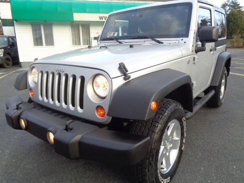 Used 2011 Jeep Wrangler Sport image 15