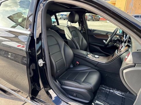 Used 2019 Mercedes-Benz C 300 Sedan image 33