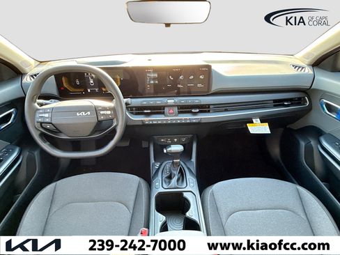 New 2025 Kia K4 LXS image 15