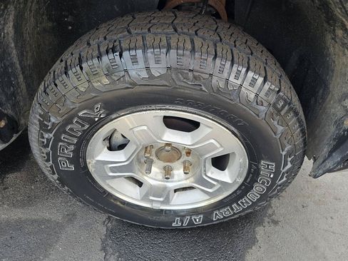 Used 2008 Chevrolet Silverado 1500 LTZ w/ Suspension Package, Off-Road AWD/4WD image 14