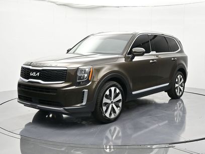 Used 2022 Kia Telluride EX w/ EX Premium Package