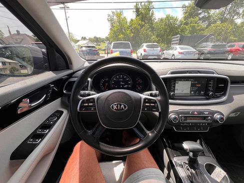 Used 2020 Kia Sorento SX AWD/4WD image 18