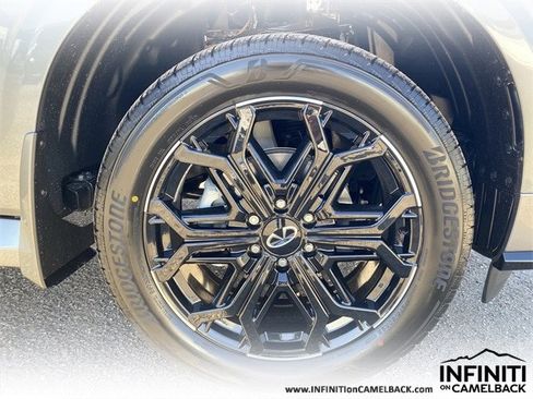 New 2026 INFINITI QX80 4WD image 9