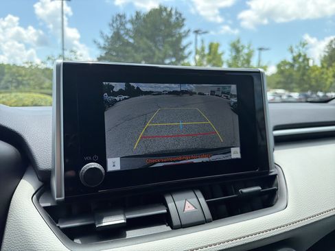 Certified 2023 Toyota RAV4 XLE w/ Convenience Package FWD image 7