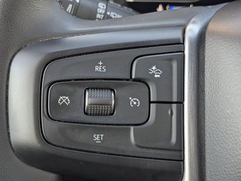 Used 2024 GMC Yukon SLT image 27