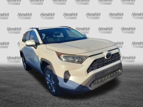 Used 2021 Toyota RAV4 XLE Premium FWD image 2