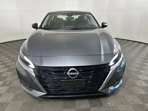 Certified 2025 Nissan Altima 2.5 S image 8