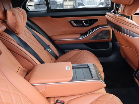 Used 2022 Mercedes-Benz S 580 4MATIC Sedan image 15