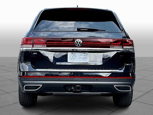 New 2026 Volkswagen Atlas SE FWD image 4