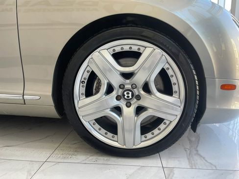 Used 2013 Bentley Continental GT AWD/4WD image 25