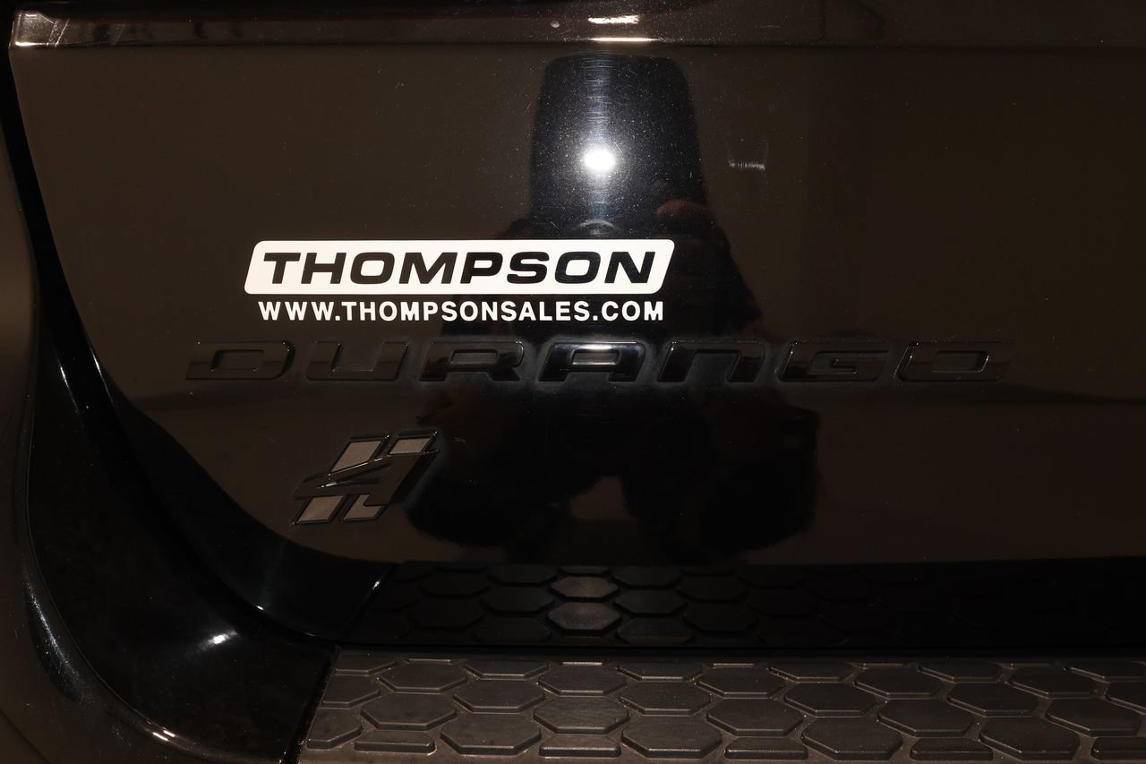 Used 2022 Dodge Durango R/T w/ Blacktop Package AWD/4WD image 37