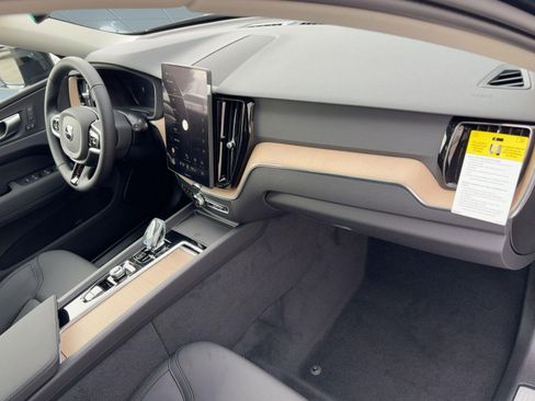 New 2026 Volvo XC60 B5 Plus w/ Climate Package image 31
