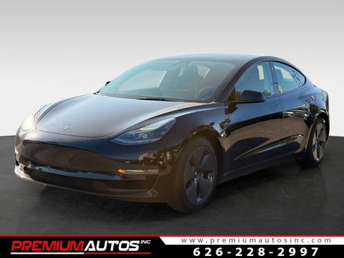 Used 2022 Tesla Model 3 Long Range AWD/4WD image 1
