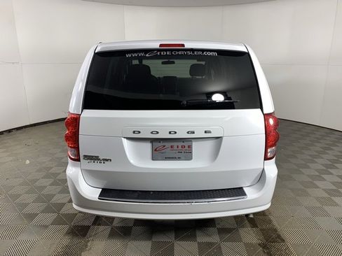Used 2016 Dodge Grand Caravan SE w/ Quick Order Package 29E SE image 7