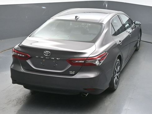 Used 2023 Toyota Camry XLE w/ Cold Weather Package image 43