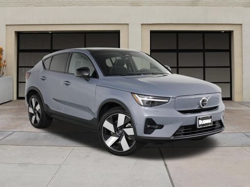 Used 2023 Volvo C40 P8 Recharge Ultimate w/ Protection Package Premier AWD/4WD image 32