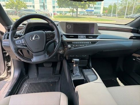 Used 2021 Lexus ES 350 w/ Premium Package FWD image 13