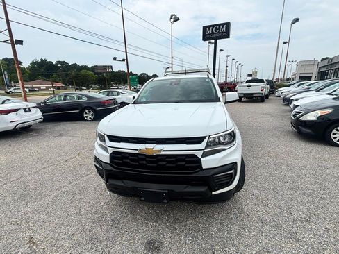 Used 2022 Chevrolet Colorado LT w/ Safety Package RWD image 4