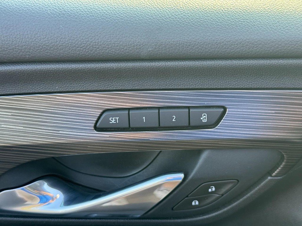 Used 2021 GMC Terrain SLT w/ Elevation Edition FWD image 21