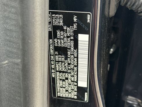 Used 2016 Volvo XC60 T5 Platinum image 28