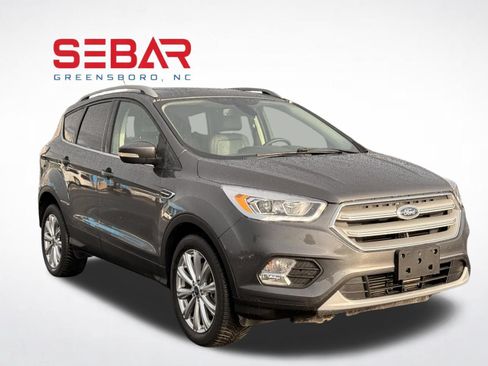 Used 2017 Ford Escape Titanium AWD/4WD image 7
