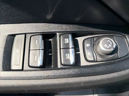 Used 2024 Subaru Crosstrek 2.5i Limited image 22