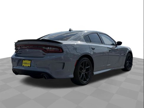 Used 2022 Dodge Charger R/T w/ Blacktop Package RWD image 5